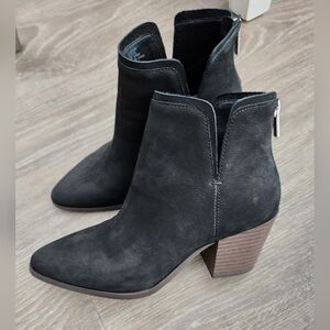 Lucky Brand Black Ankle Booties Sz 7